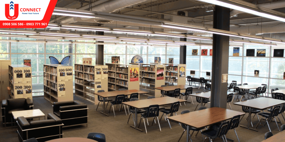 Giới thiệu trường trung học Bronte College, bang Ontario, Canada và cơ sở vật chất của trường